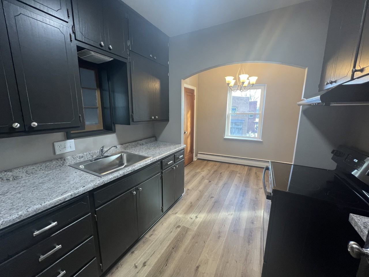 74 Birch Ave S - Photo 4 of 6