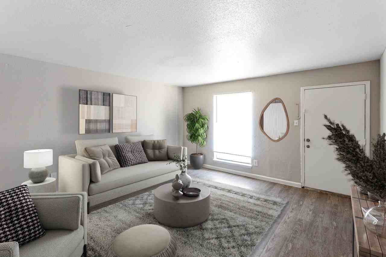 Spring Rose - Photo 6 of 14