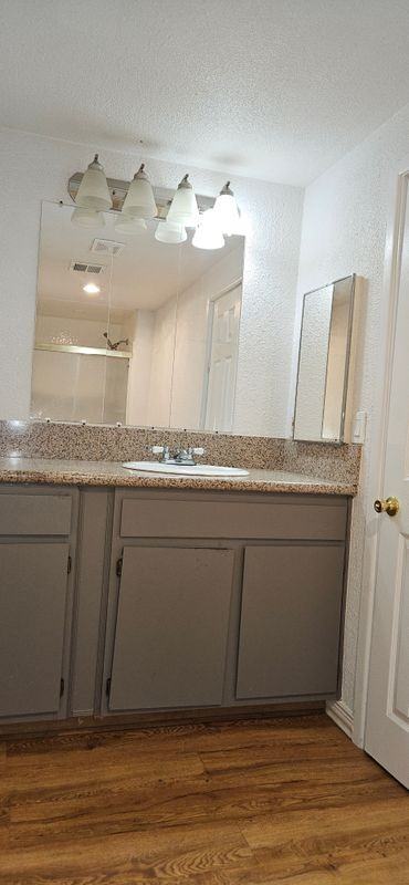 1232 Riverview Ln - Photo 3 of 11