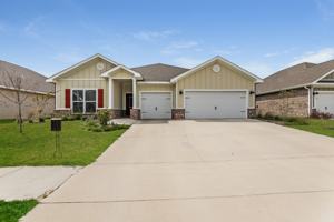 featured image of 4711 Rosemary St