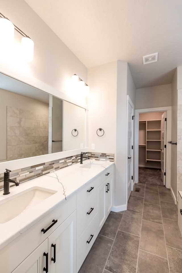 2825 Dogwood Ave #NA - Photo 3 of 9