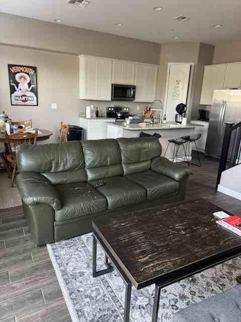 4374 E Berkeley Rd - Photo 3 of 12