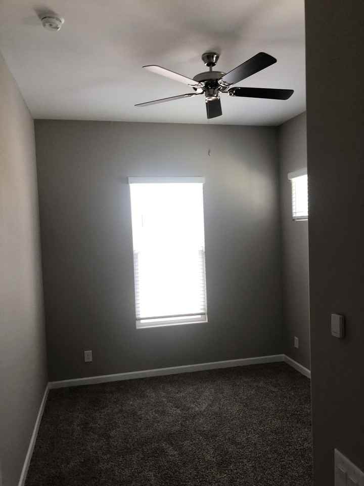 4374 E Berkeley Rd - Photo 4 of 12