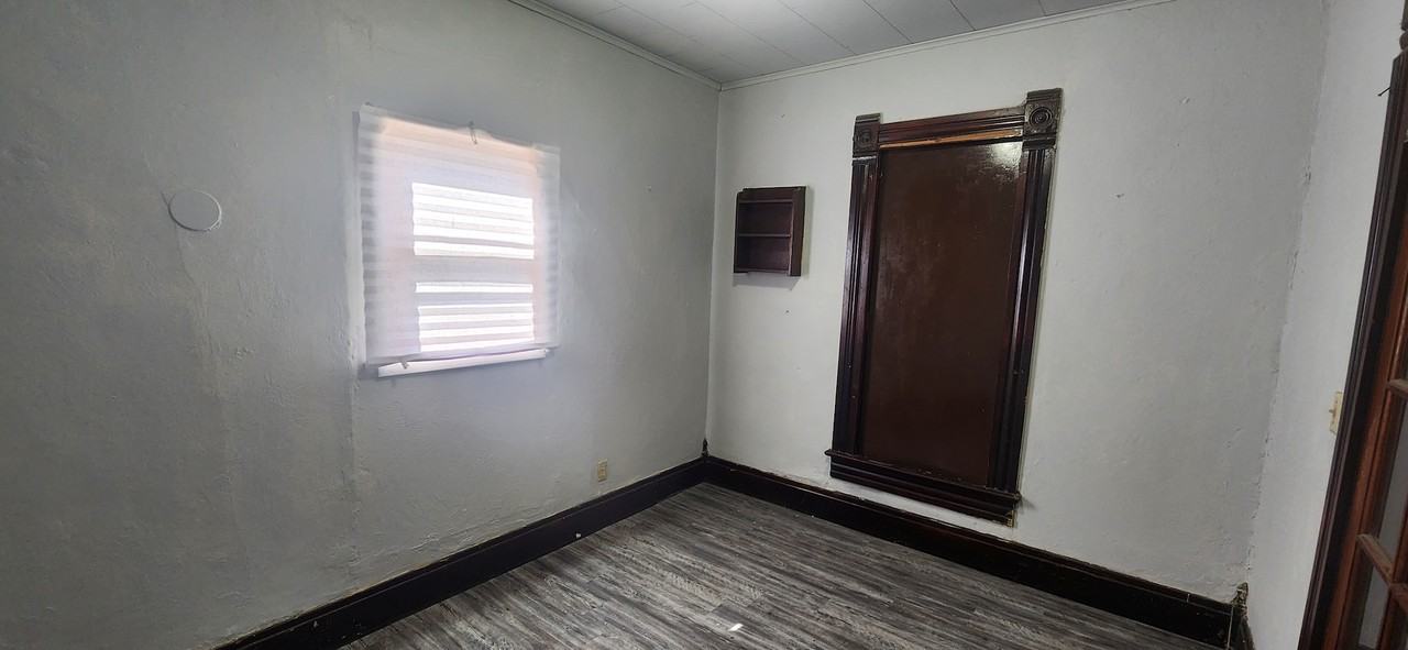 1007 Chandler St #NA - Photo 3 of 19