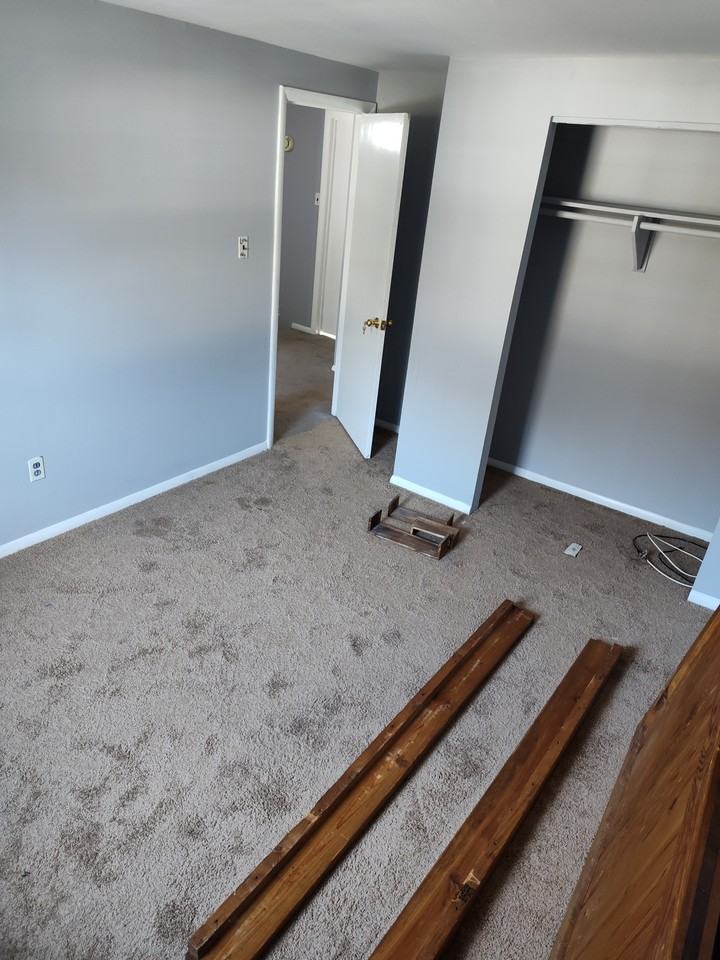 9135 Throgmorton Rd - Photo 4 of 13