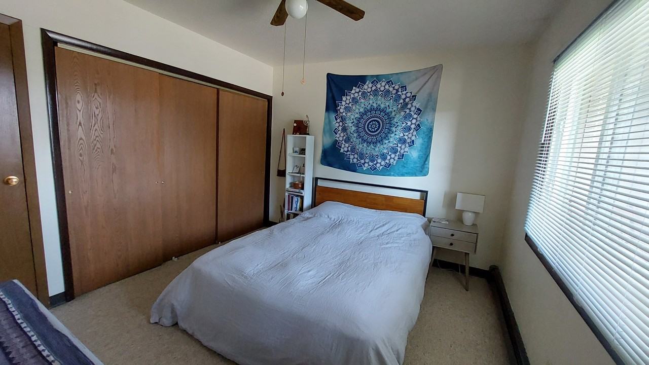 1270 N 2nd St - Photo 7 of 7