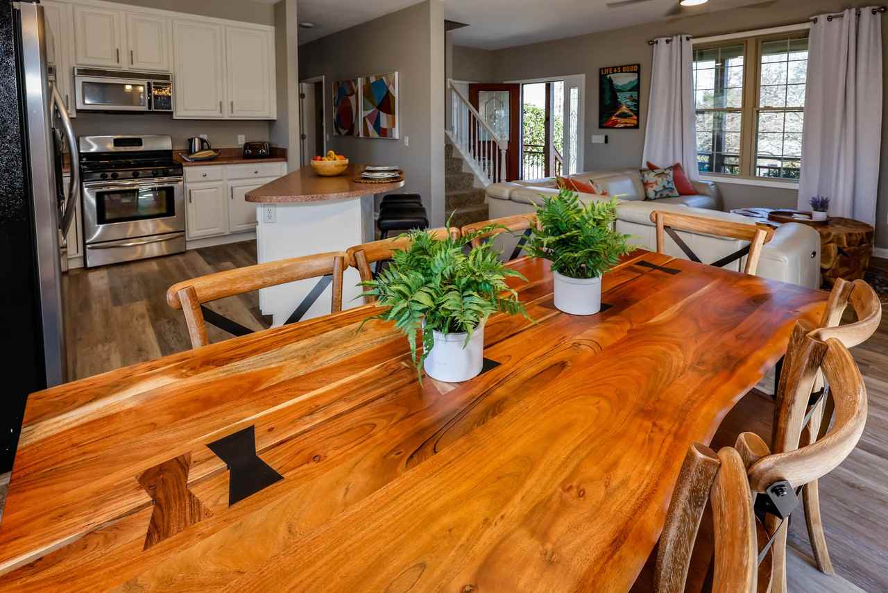 158 Pearson Cir #NA - Photo 2 of 25