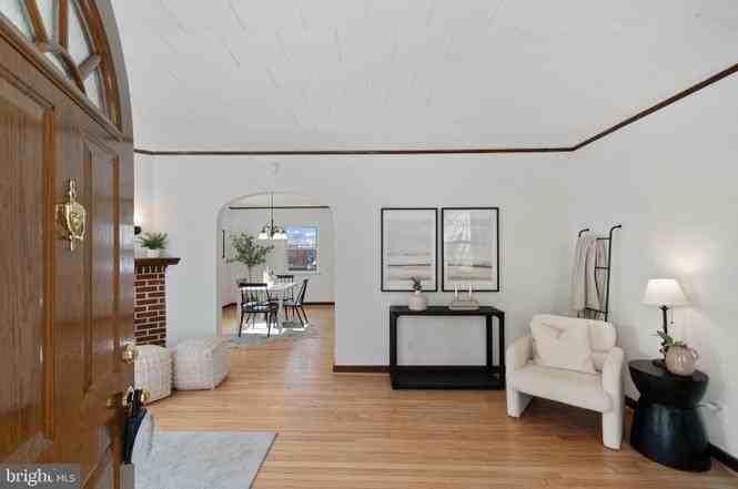 103 W Elm Ave #NA - Photo 2 of 22