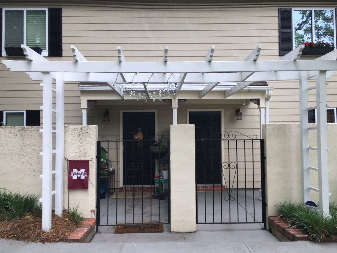 2808 10th Ct S #D - Photo 2 of 45