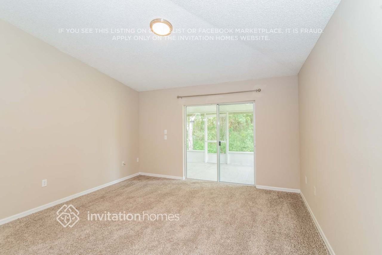 9739 Watershed Ct - Photo 5 of 19