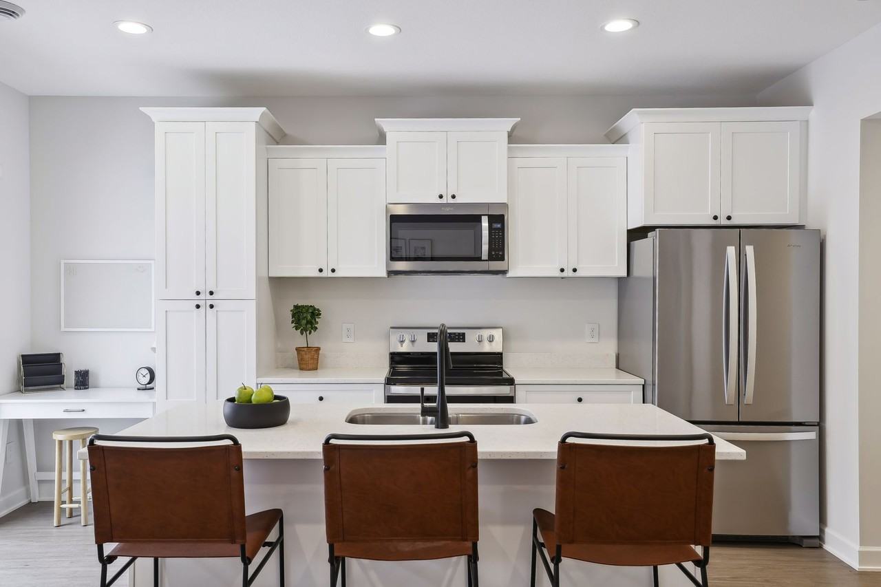 612 Franklin Street - Photo 7 of 38