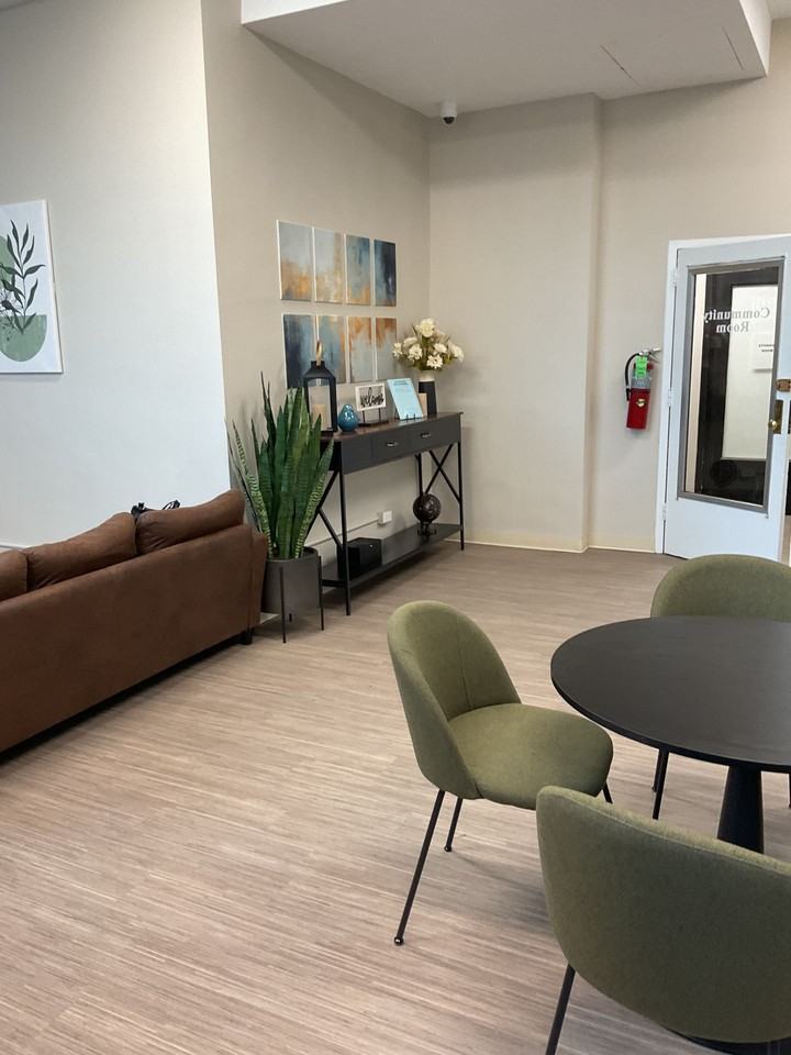 Cooper River Plaza Apartments - Photo 7 of 28