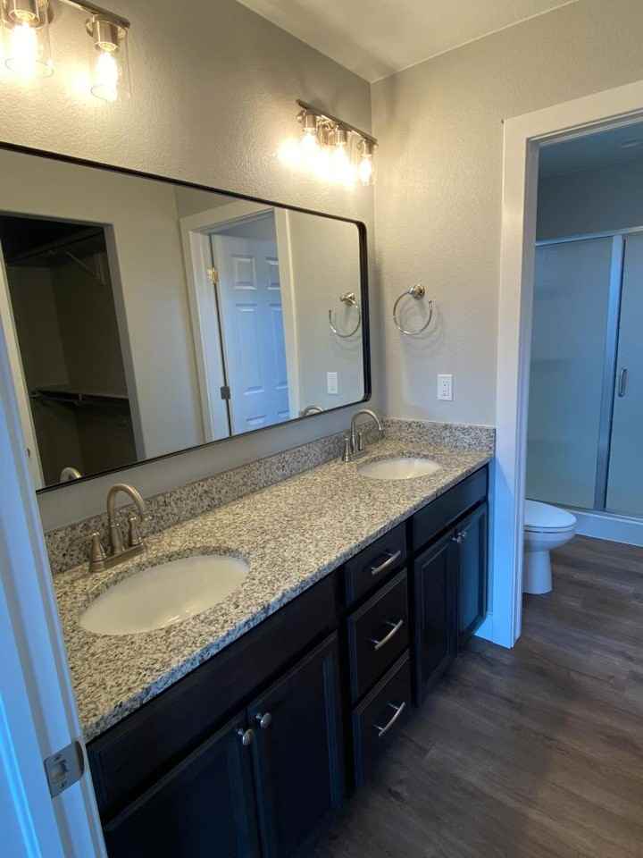 1130 Swope Ave - Photo 5 of 11