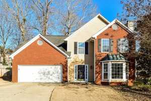 featured image of 208 Chesapeake Ln