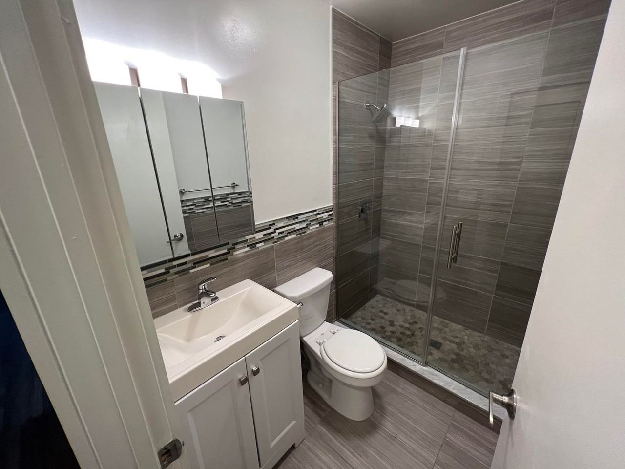 8th Ave Condos - Photo 6 of 16