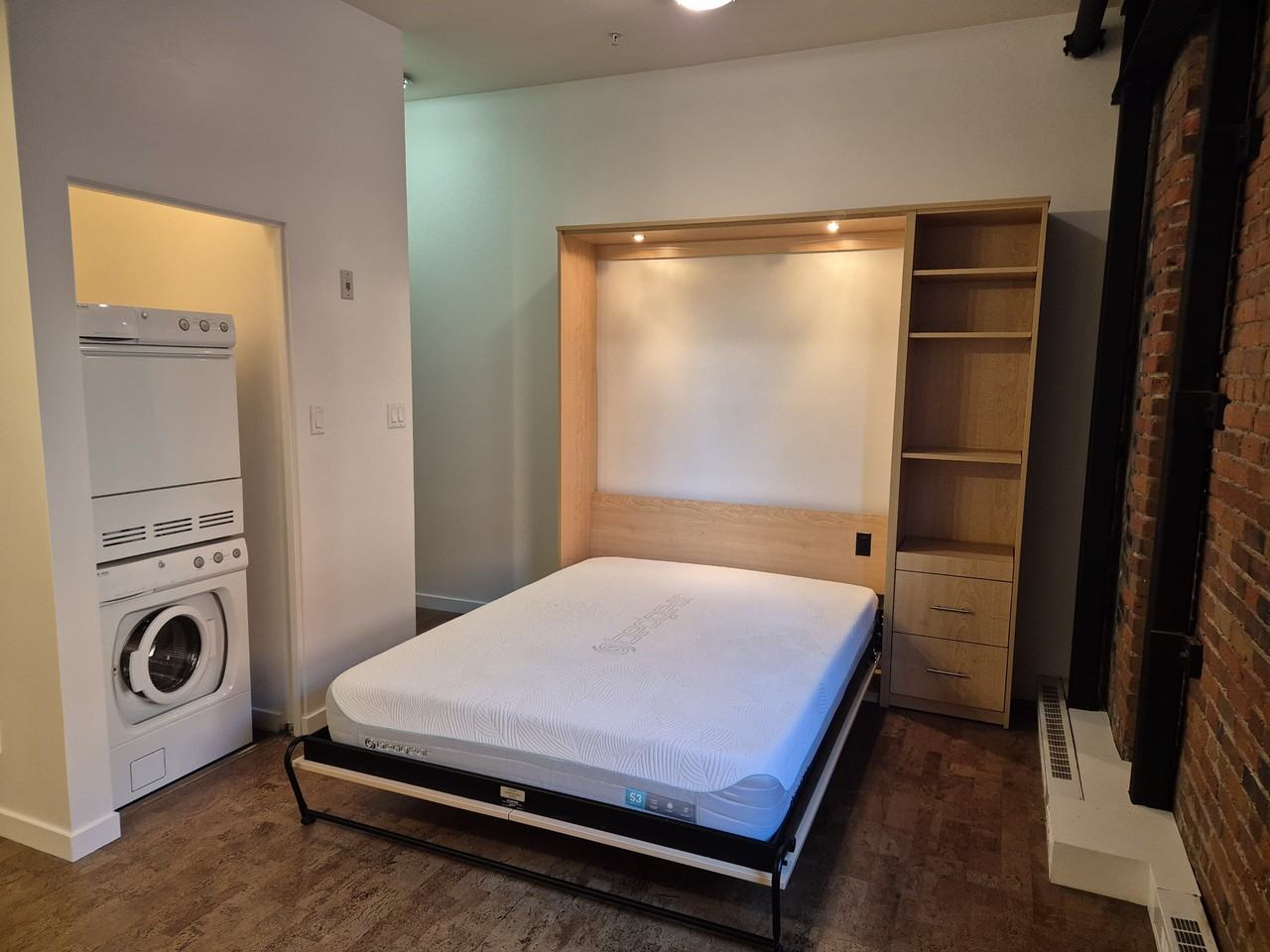 534 302-534 Yates Street #302 - Photo 2 of 11