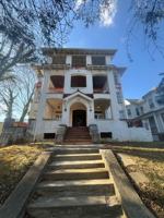 featured image of 629 Oak Hill Ave