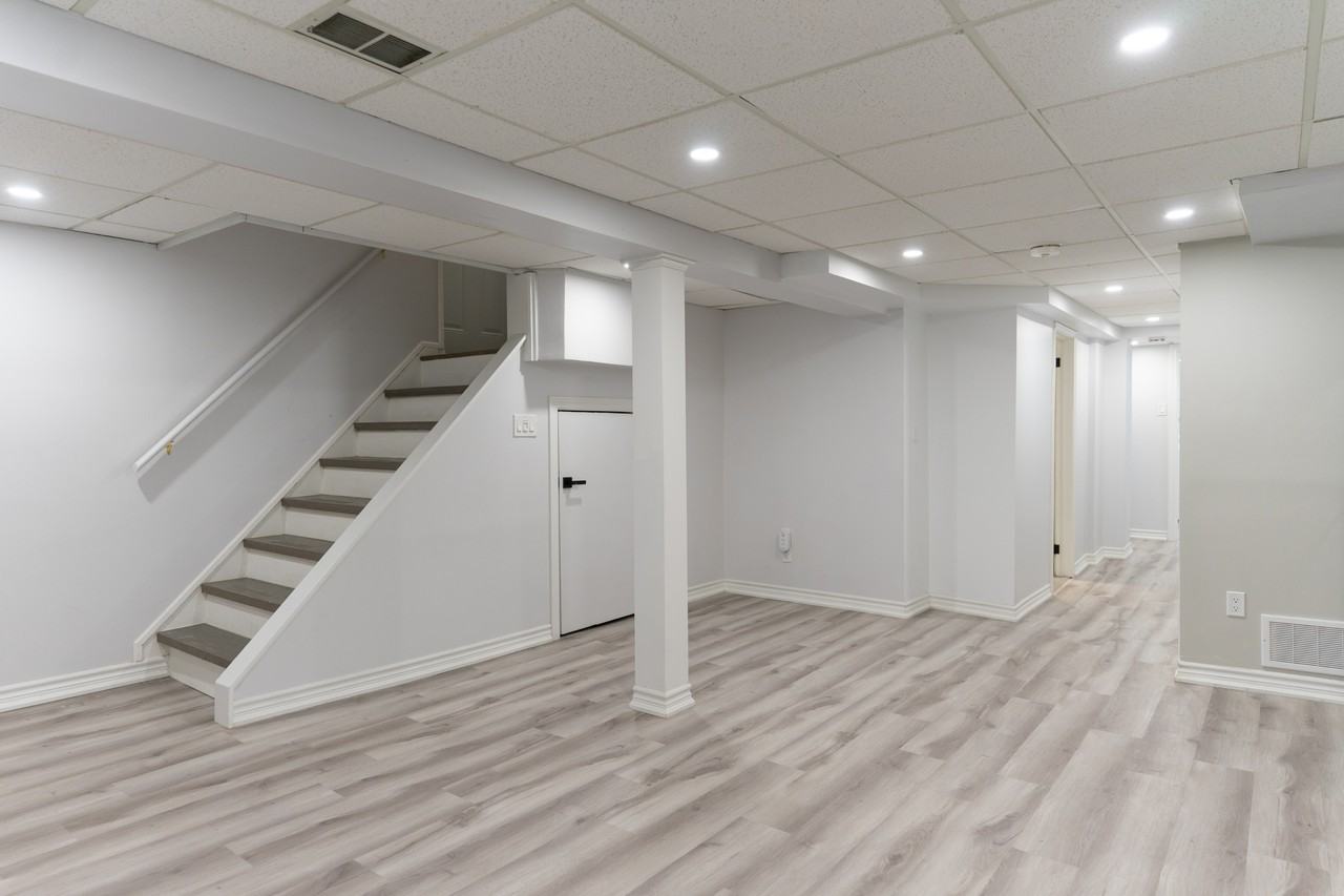 9 Calm Crt Bsmt #BS - Photo 3 of 17