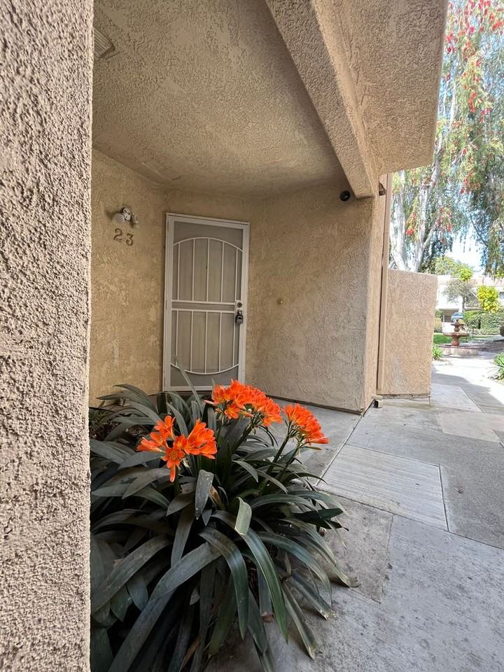 23 Aruba St - Photo 4 of 37