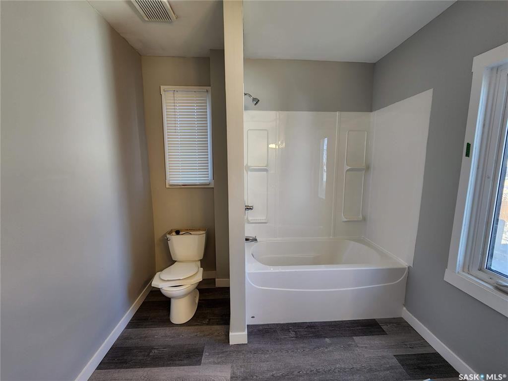 112 27th St W #1 - Photo 3 of 6