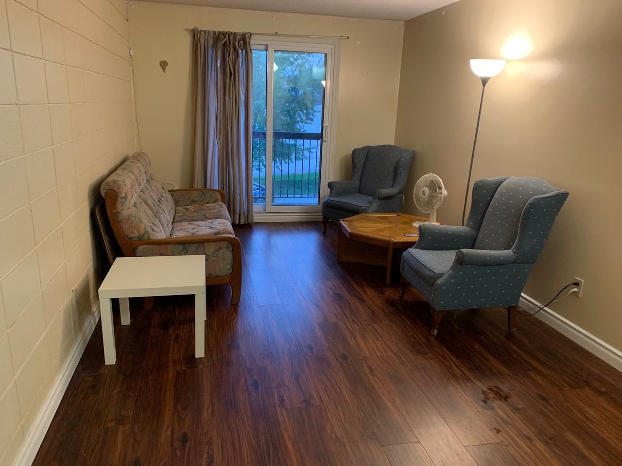 30 Hickory St East #207 - Photo 2 of 11