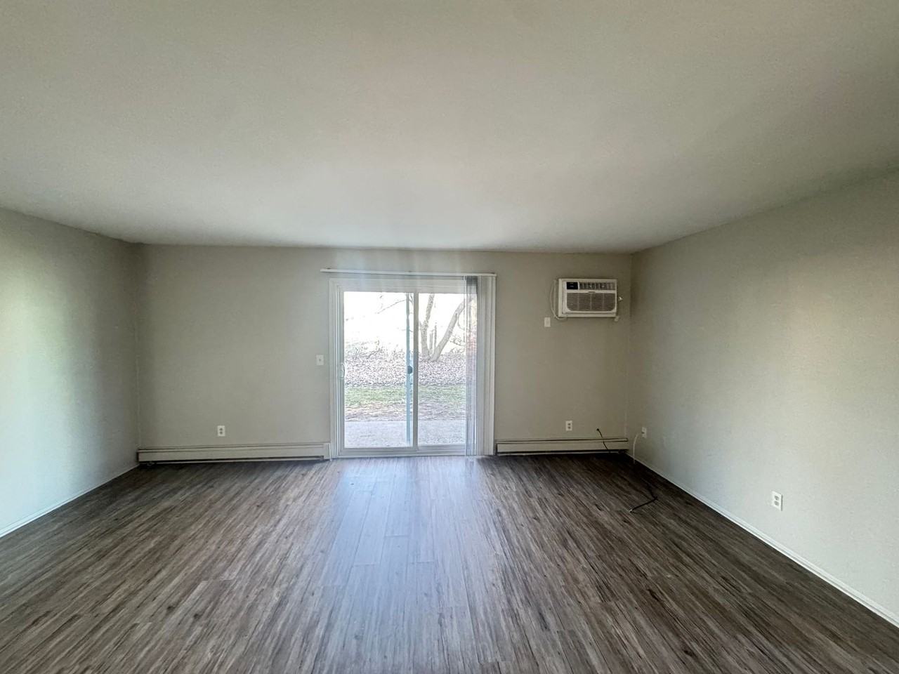503 Donna St - Photo 4 of 7