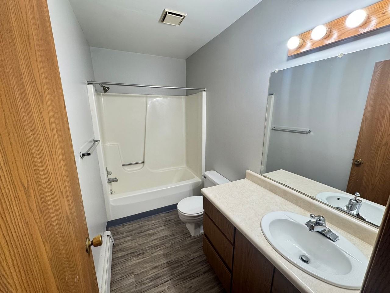 503 Donna St - Photo 6 of 7