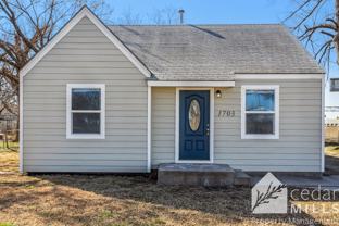 1703 E Looman St - Photo 1 of 1