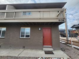 featured image of 908 2nd St W
