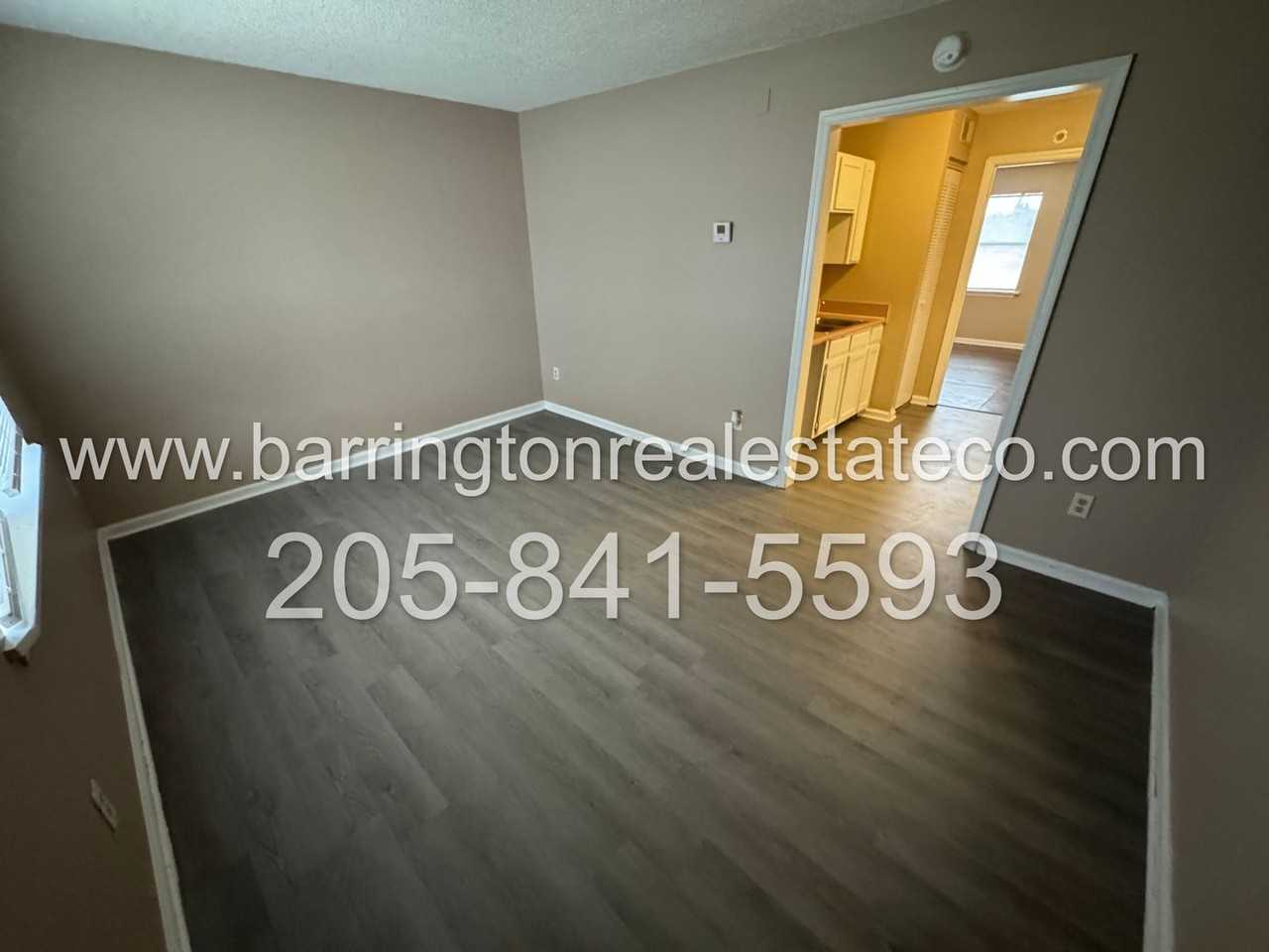 907 Apple St - Photo 2 of 7