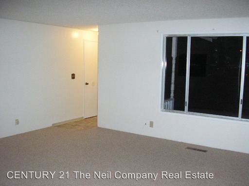 221 SE Carter St - Photo 2 of 7