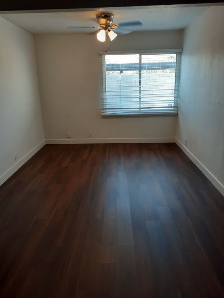 5408 S 44th Pl - Photo 6 of 14