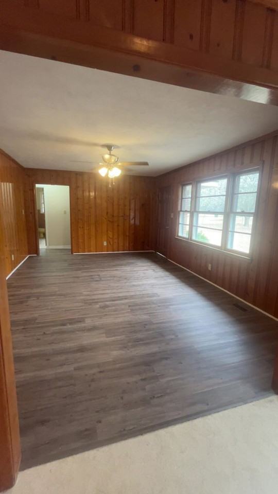 14160 Kiser Rd - Photo 3 of 15