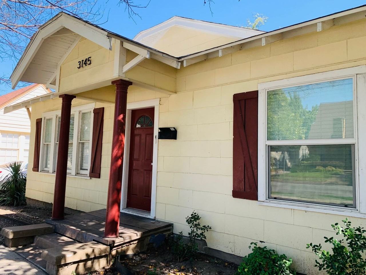 3145 Cockrell Ave - Photo 6 of 7