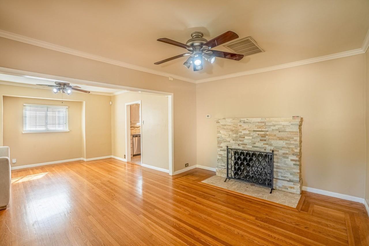 3440 H St - Photo 5 of 30
