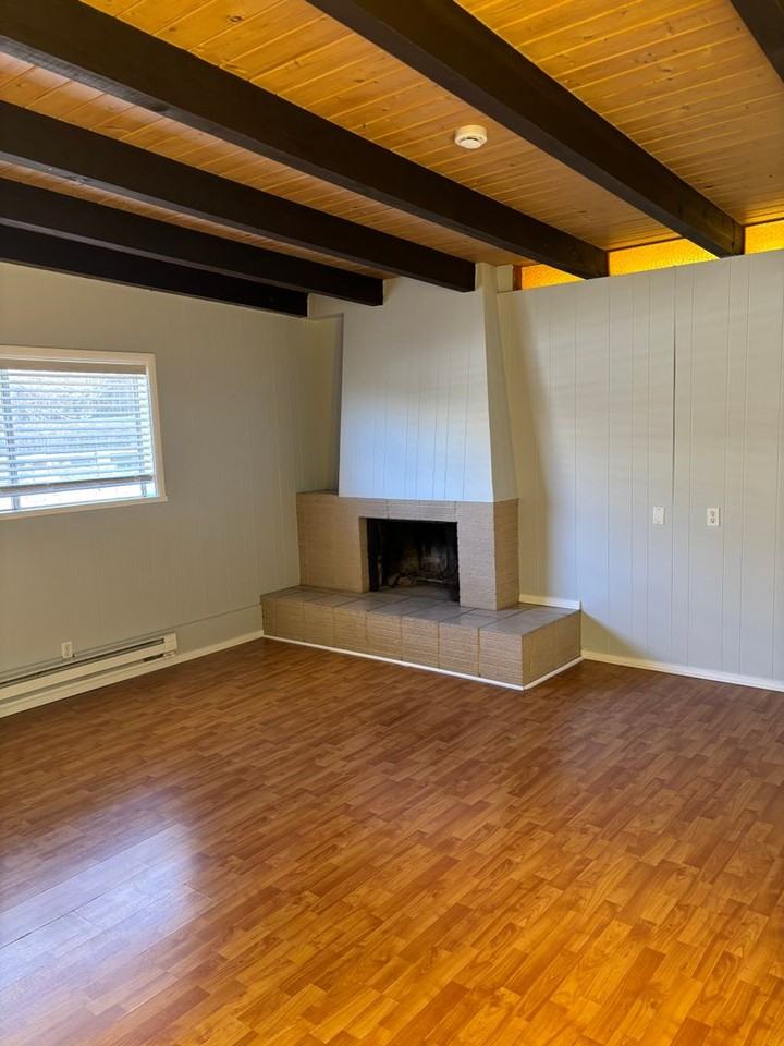 13412 Turquoise Ave Ne - Photo 7 of 31