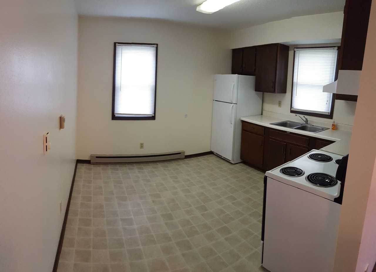 Manchester Senior Housing - Photo 3 of 5