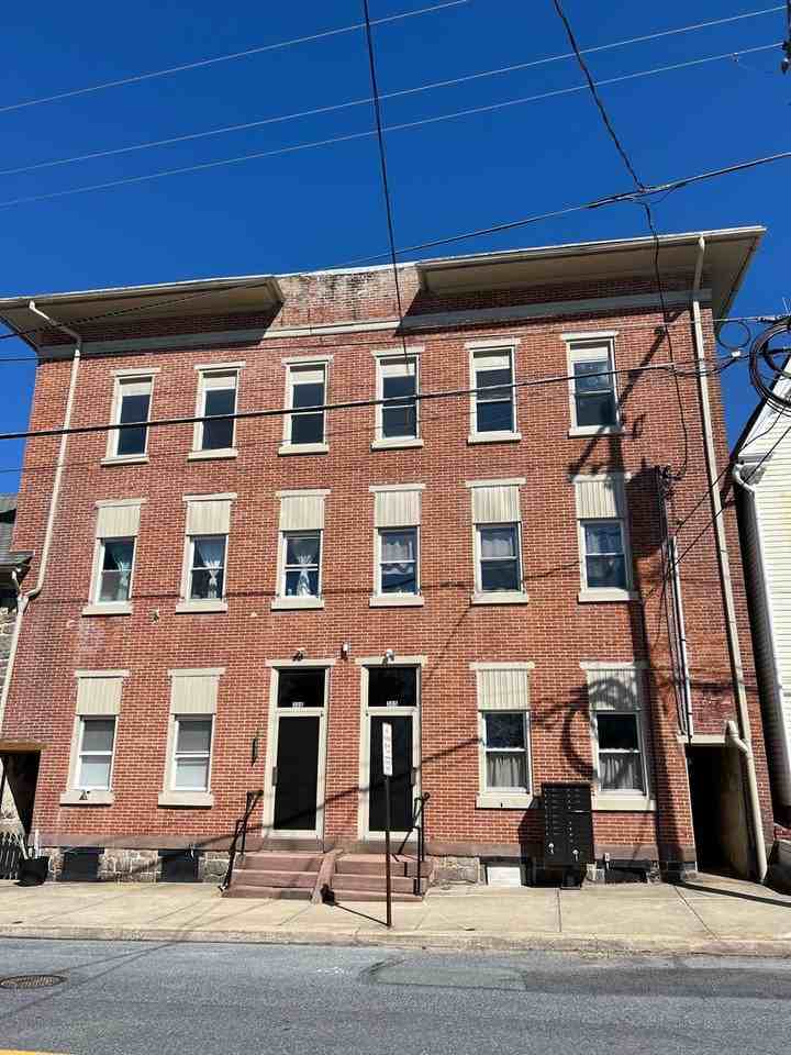 307 Main St - Photo 7 of 11