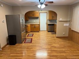 featured image of 2316 E Broadway Ave