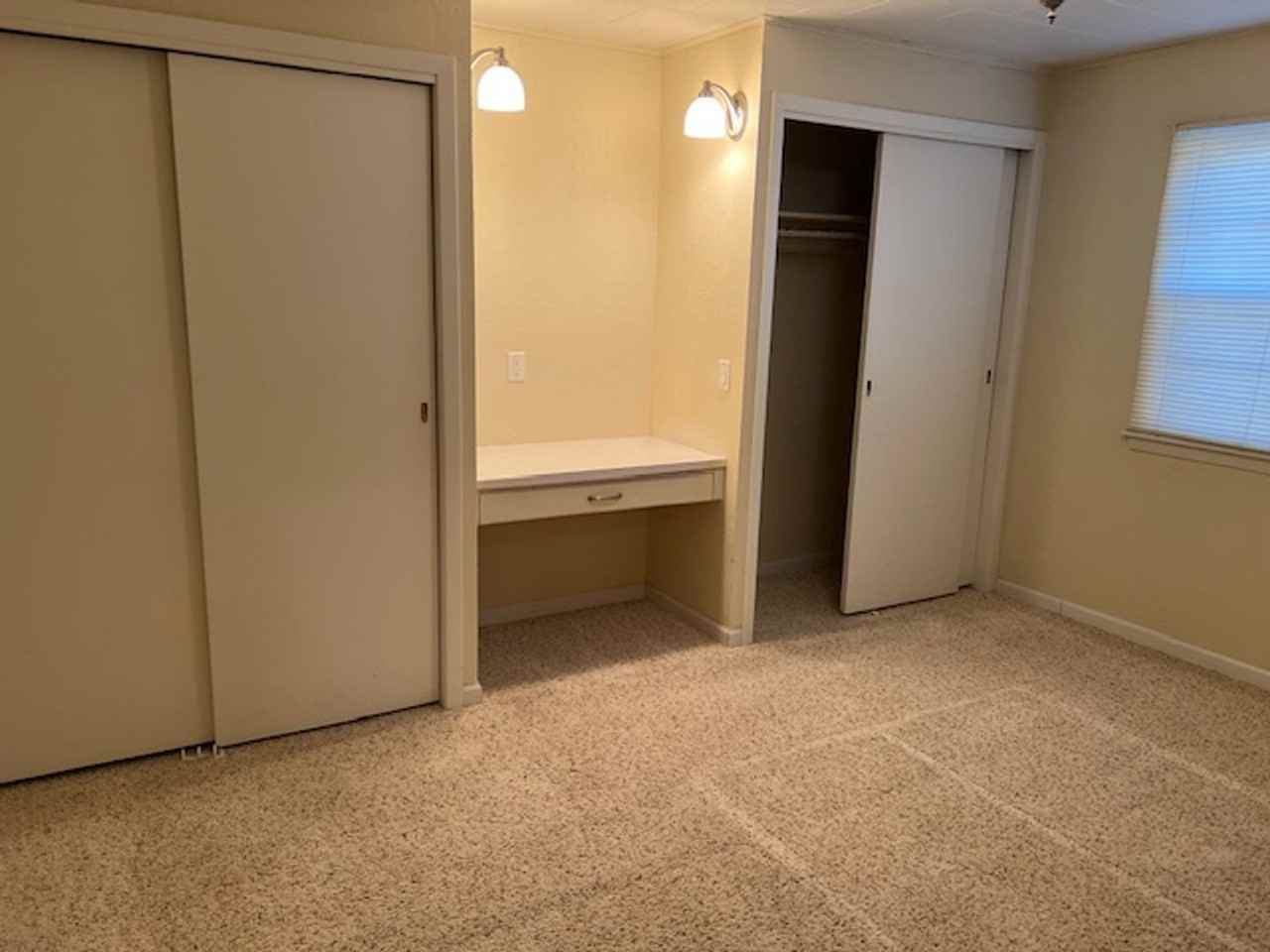 Mark V Apartments - Photo 5 of 9