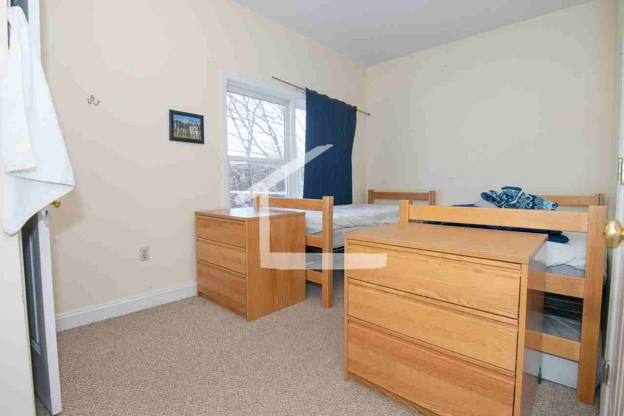 18 Glencoe St - Photo 6 of 11