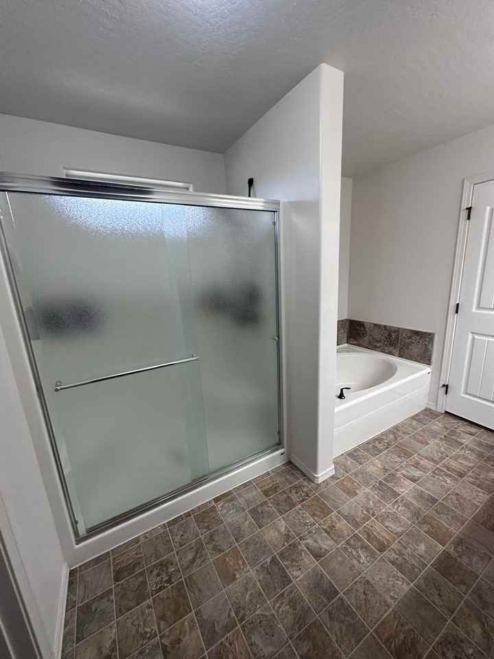 1967 W Calawah Ave - Photo 6 of 13