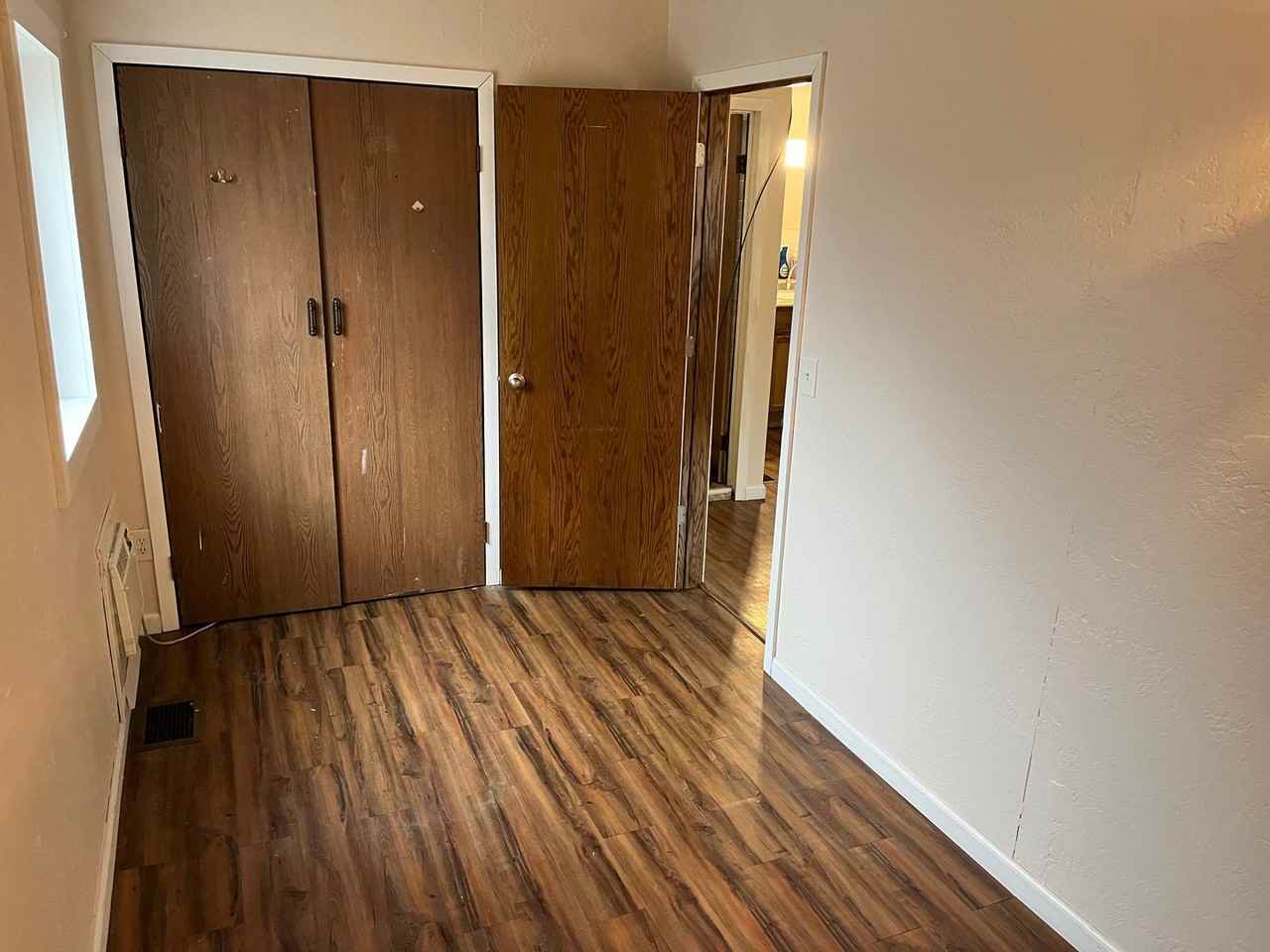 6077 Brooklyn Rd - Photo 5 of 5