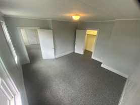 20-22-Plain - Photo 1 of 1