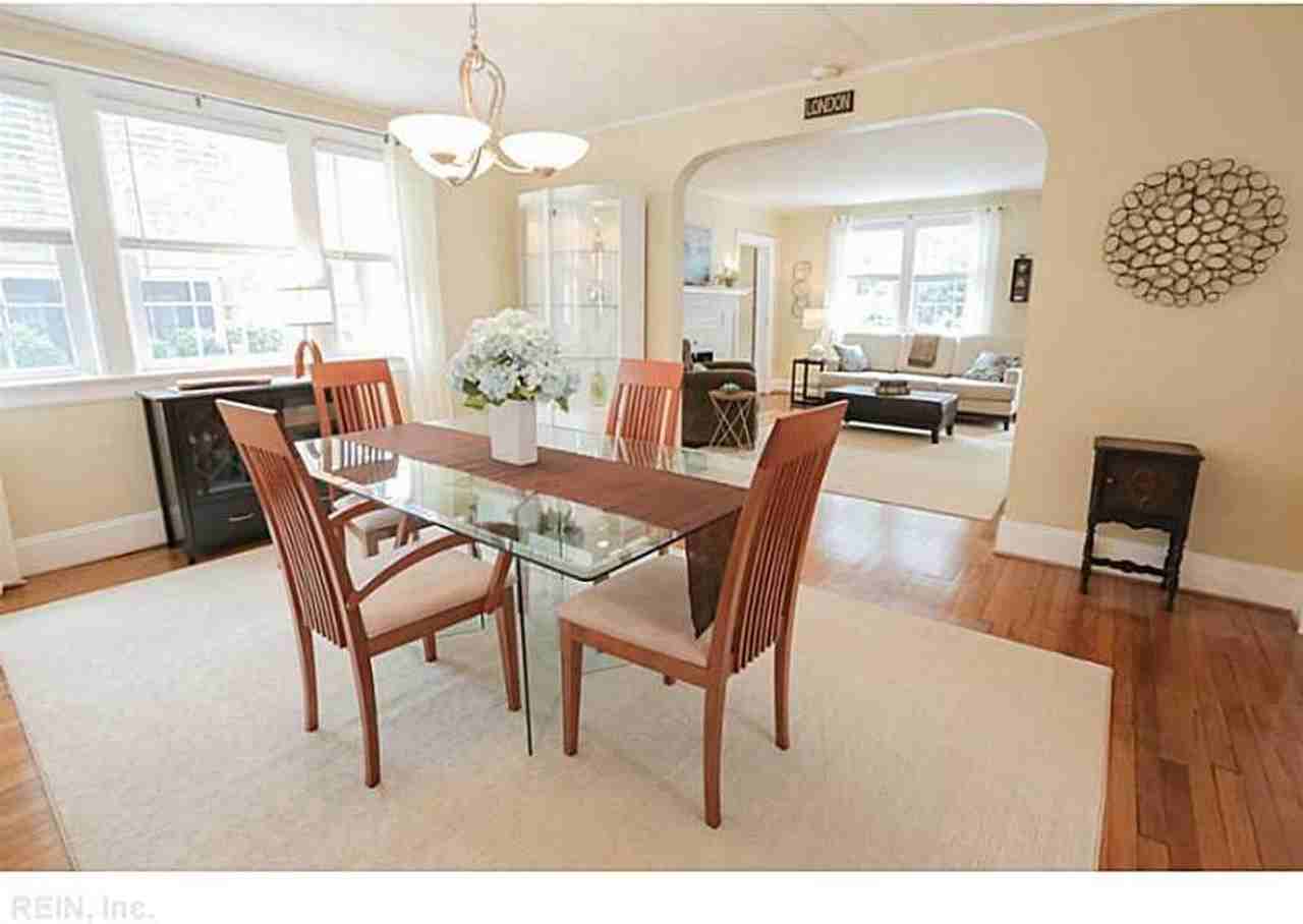 136 W Leicester Ave - Photo 3 of 14