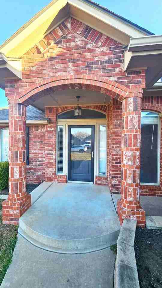 10705 Nw 40th St - Photo 3 of 45