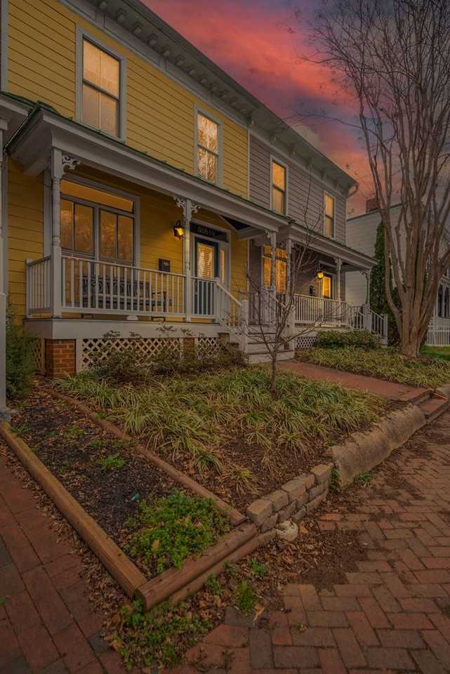 518 1/2 S Laurel St - Photo 2 of 42