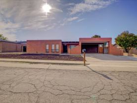 665 N Banff Ave - Photo 1 of 1