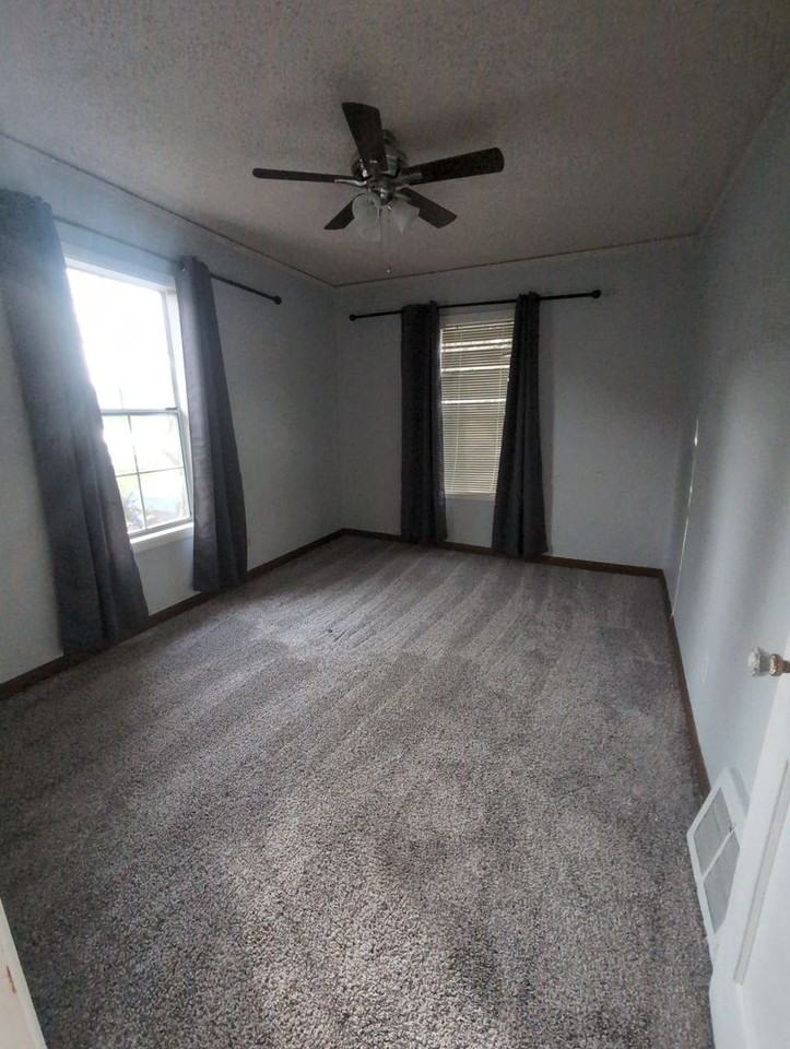 1324 Sw Levens St - Photo 5 of 16