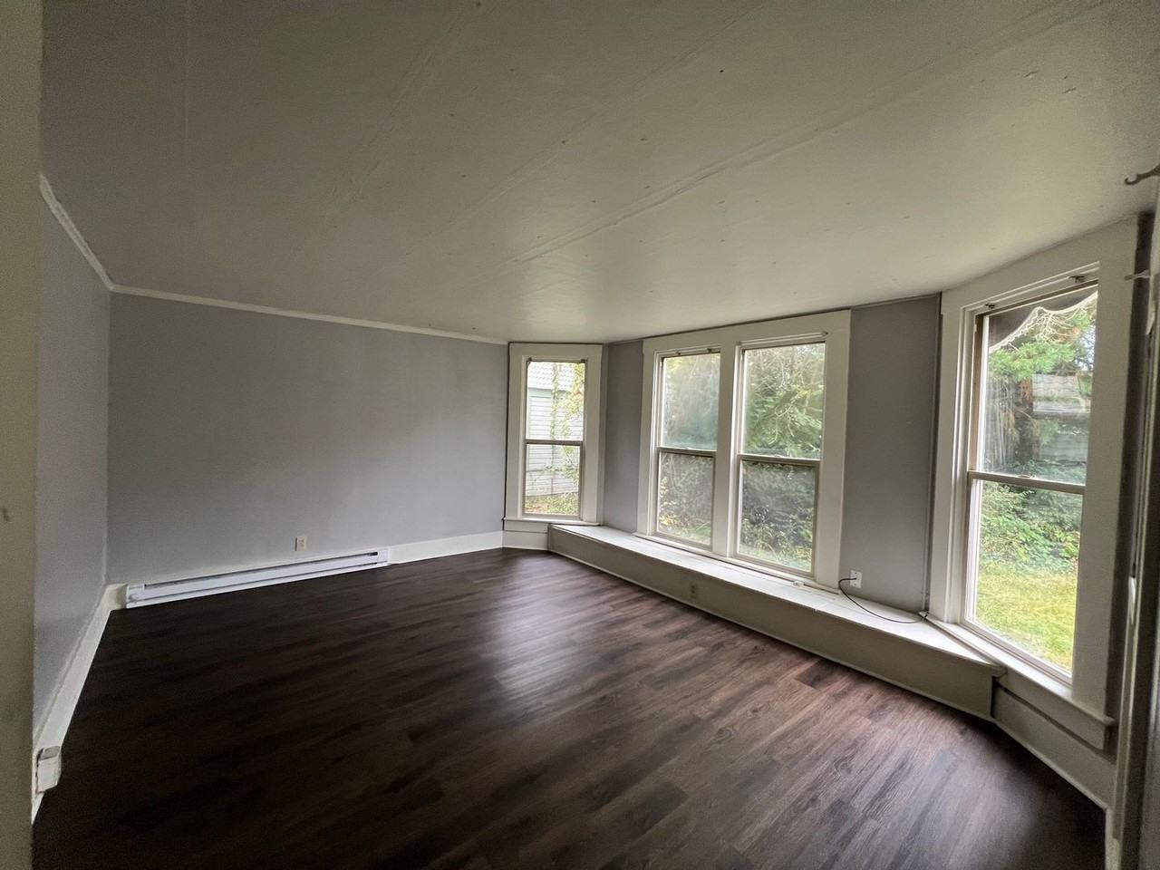 824 High St - Photo 3 of 14